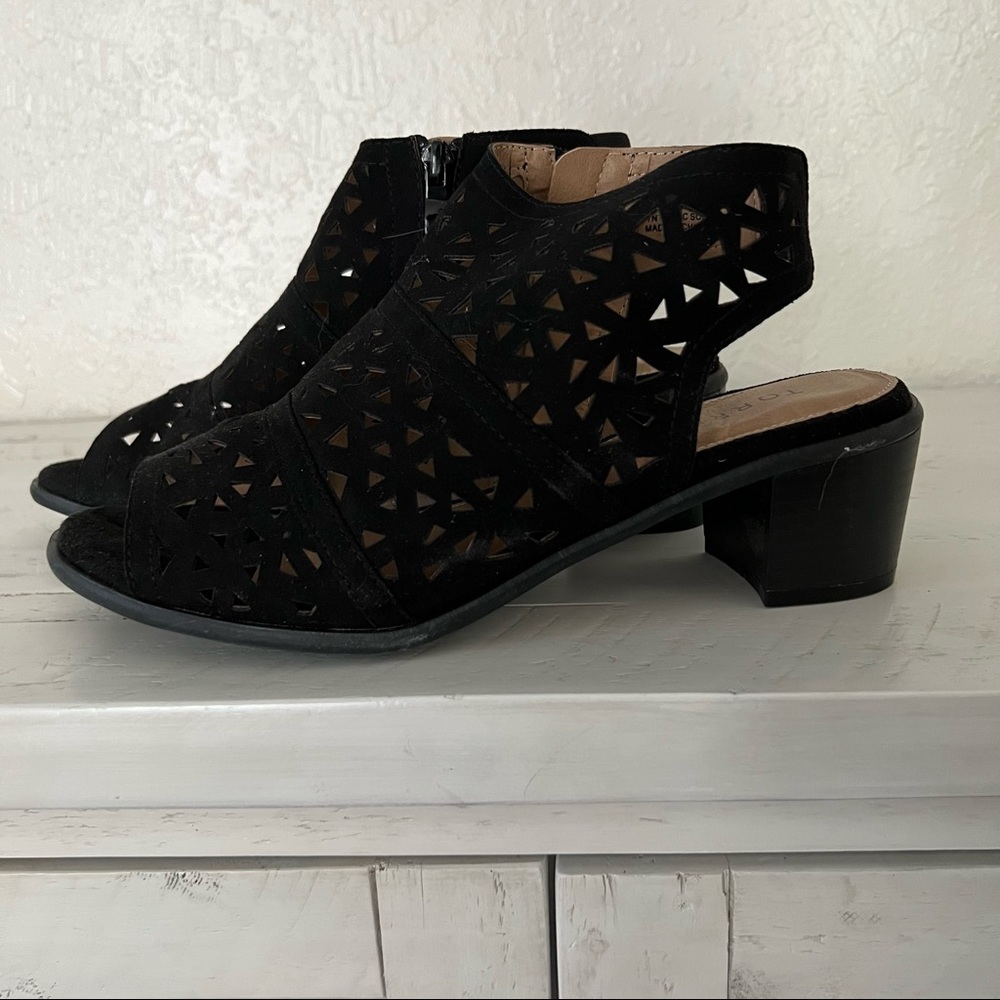 Torrid Laser cut Shootie Size 8.5